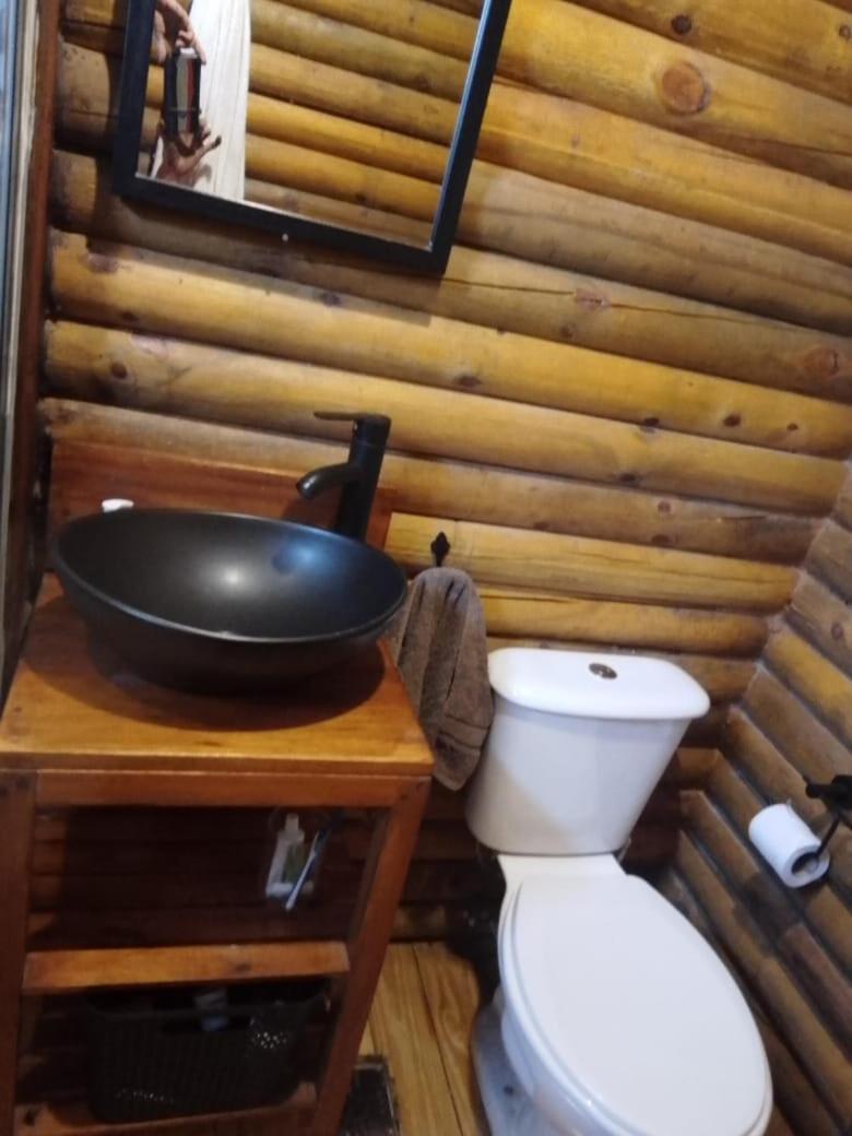 Foresta Acantilados, Casa Container Y Cabana De Troncos มาร์เดลปลาตา ภายนอก รูปภาพ